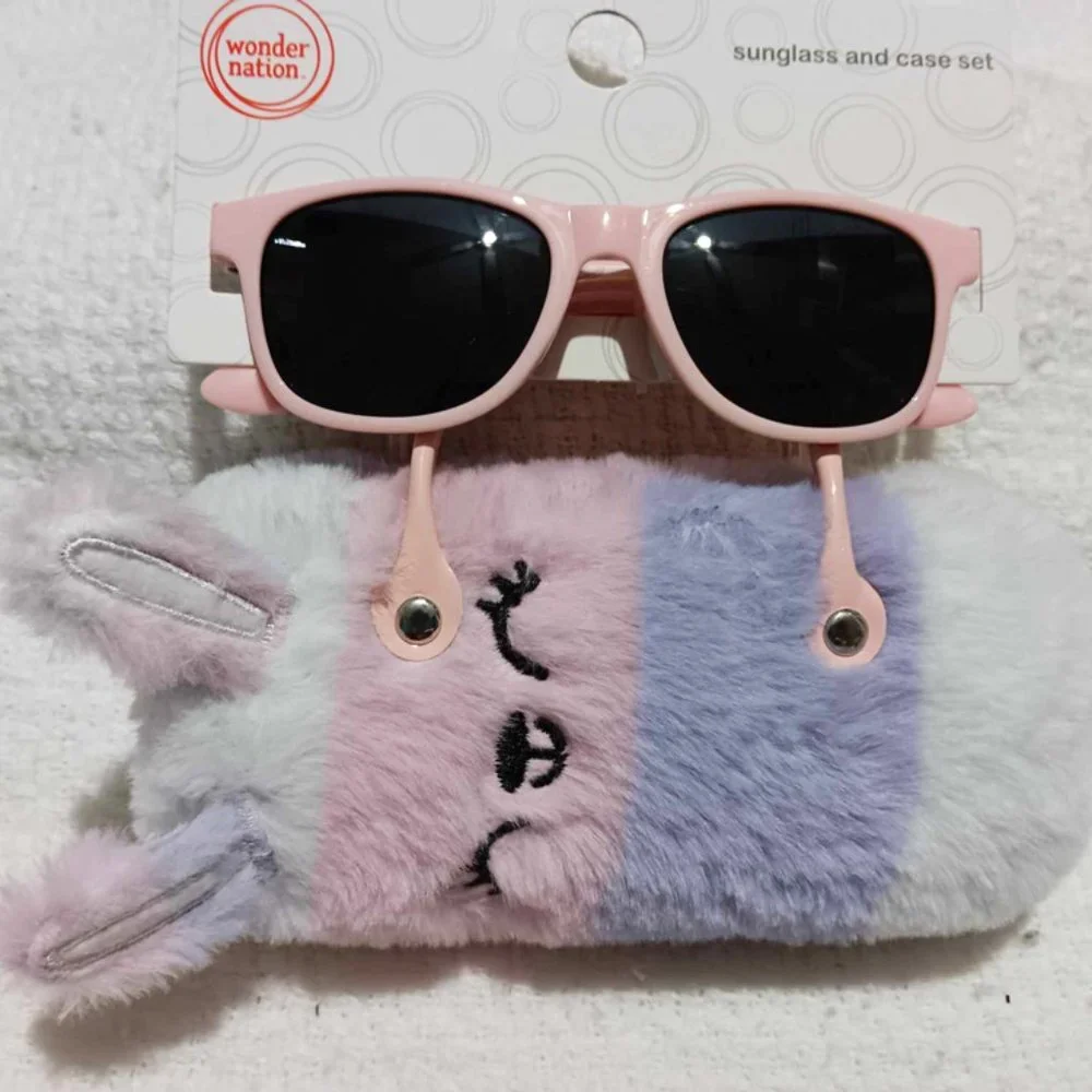 Wonder Nation Sunglass And Case Set